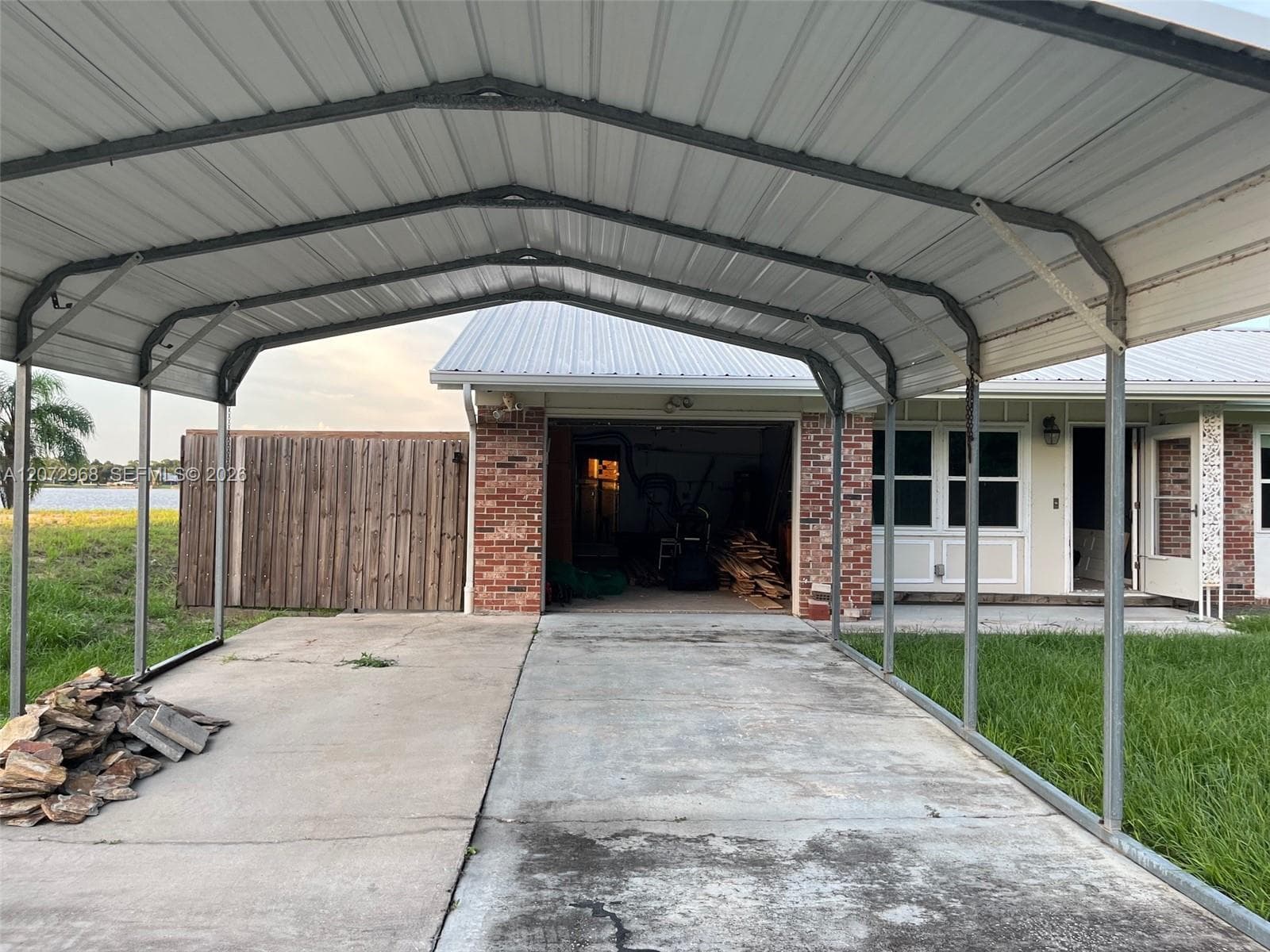 1052 Lake Carrie Dr, Lake Placid, FL 33852 photo 3