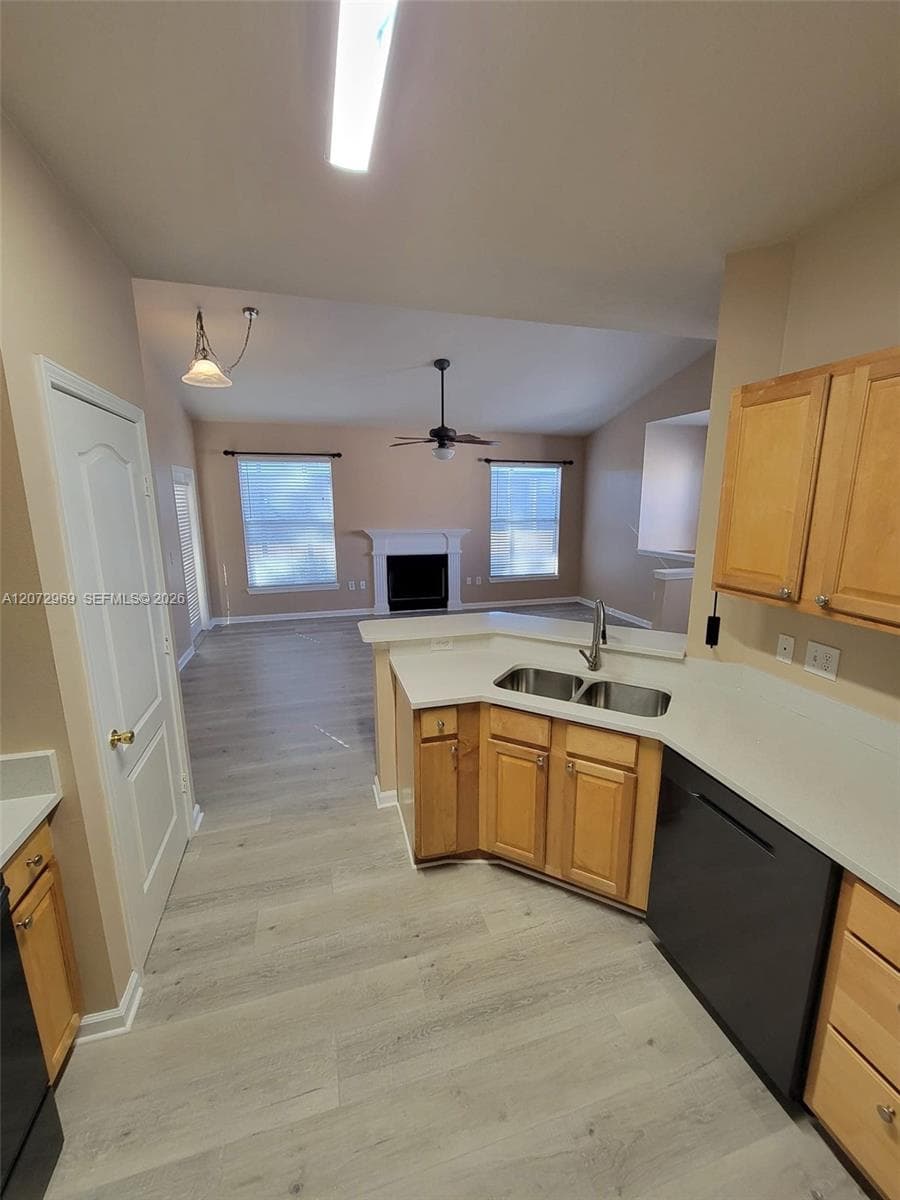 17962 VILLA CREEK DRIVE # 17962, Tampa, FL 33647 photo 5