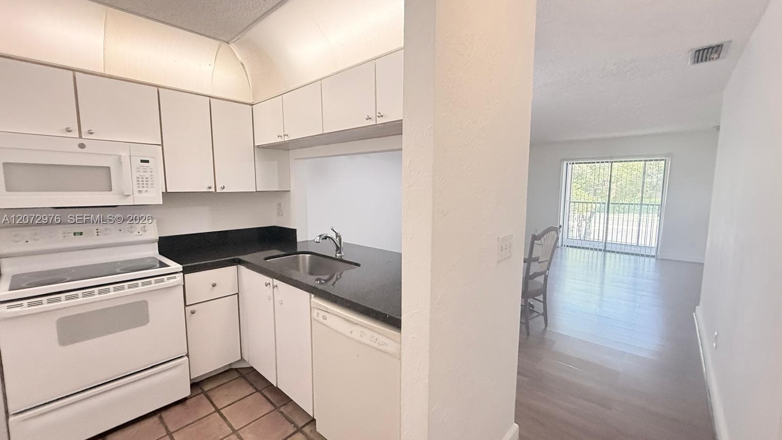 10452 NW 10th St # 203, Pembroke Pines, FL 33026 photo 3