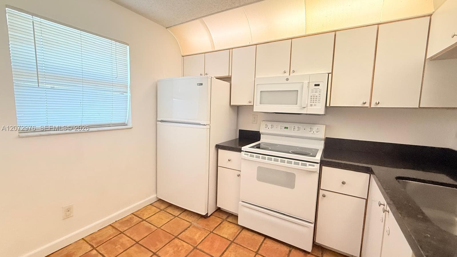10452 NW 10th St # 203, Pembroke Pines, FL 33026 photo 4