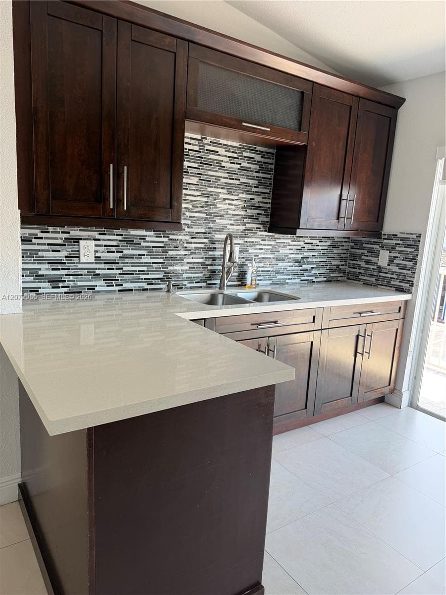 7040 NW 173rd Dr # 1706, Hialeah, FL 33015 photo 4