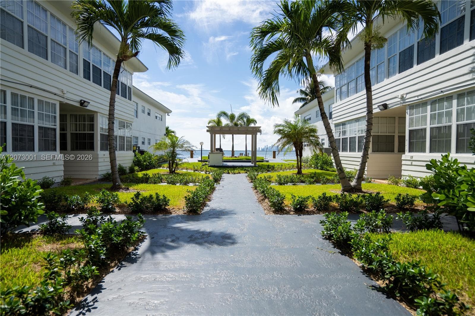 1940 Bay Dr # 6, Miami Beach, FL 33141 photo 2