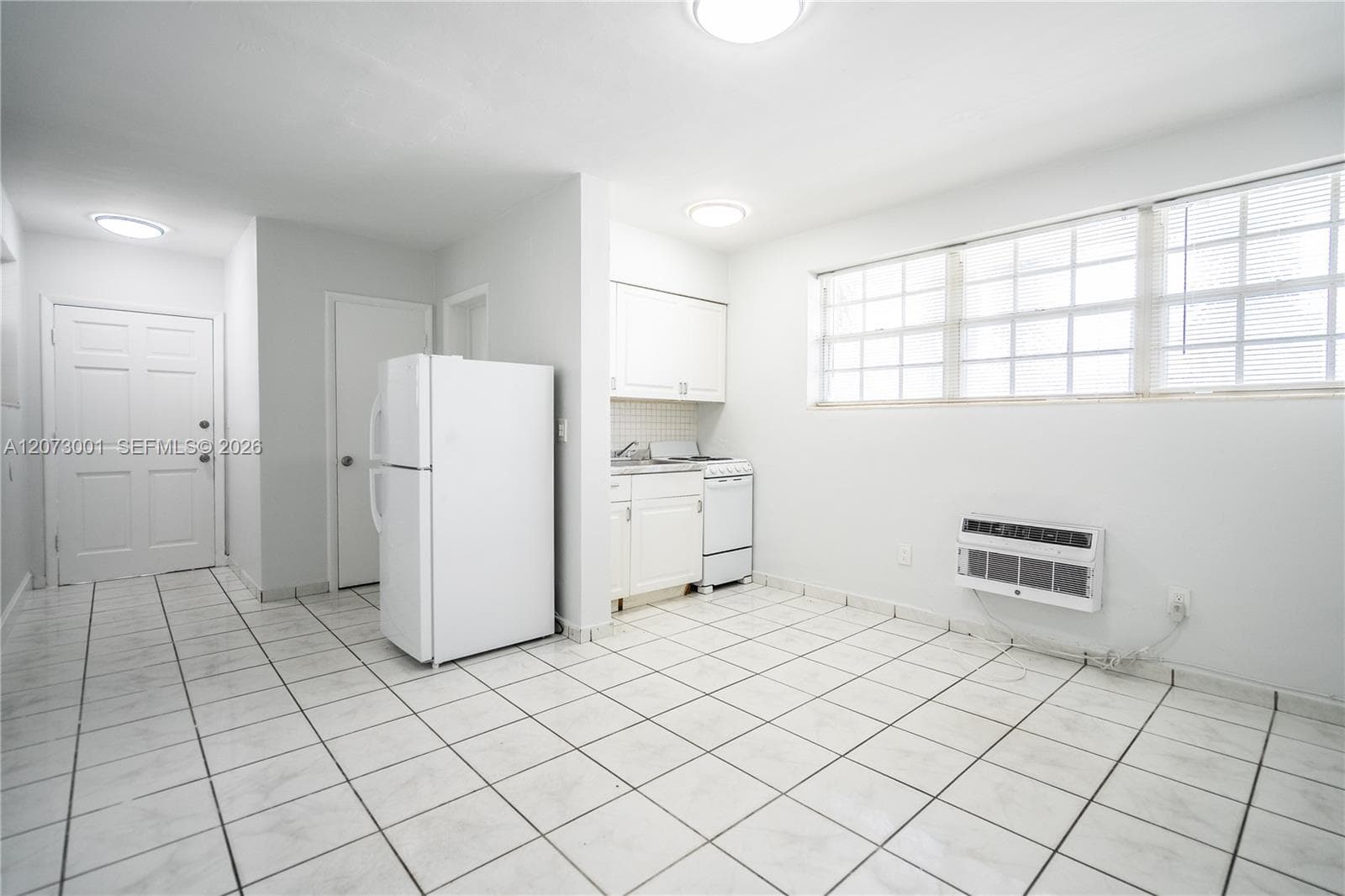 1940 Bay Dr # 6, Miami Beach, FL 33141 photo 3