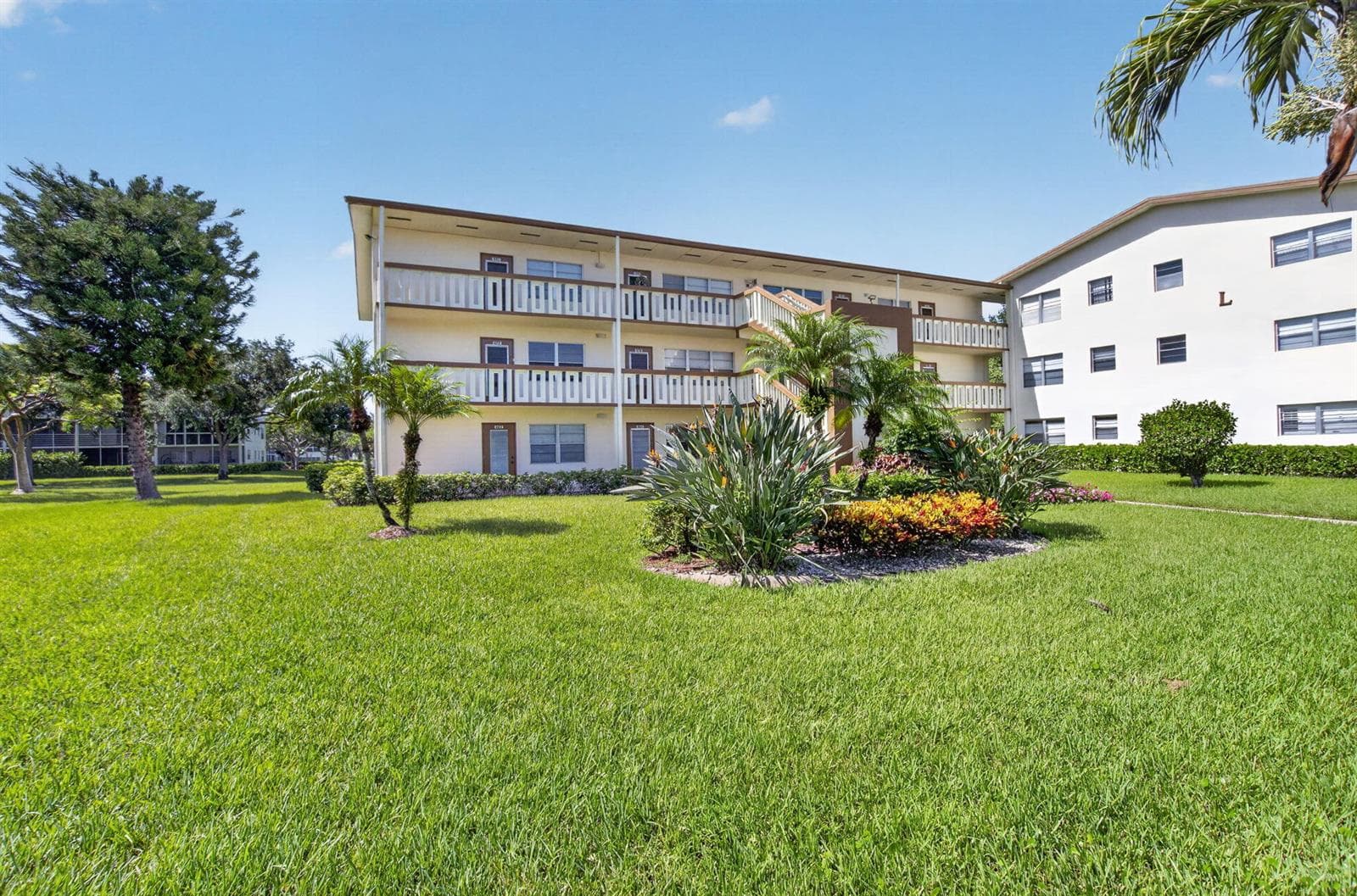463 MANSFIELD L, Boca Raton, FL 33434 photo 2