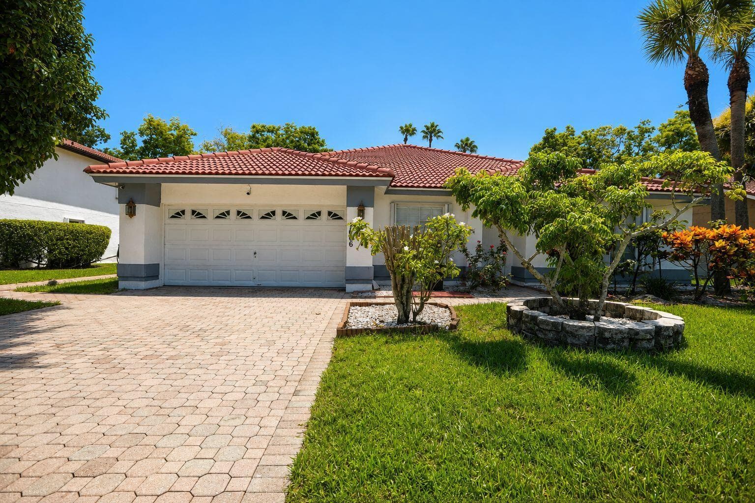 7606 Briar Cliff Circle, Lake Worth, FL 33467 photo 2