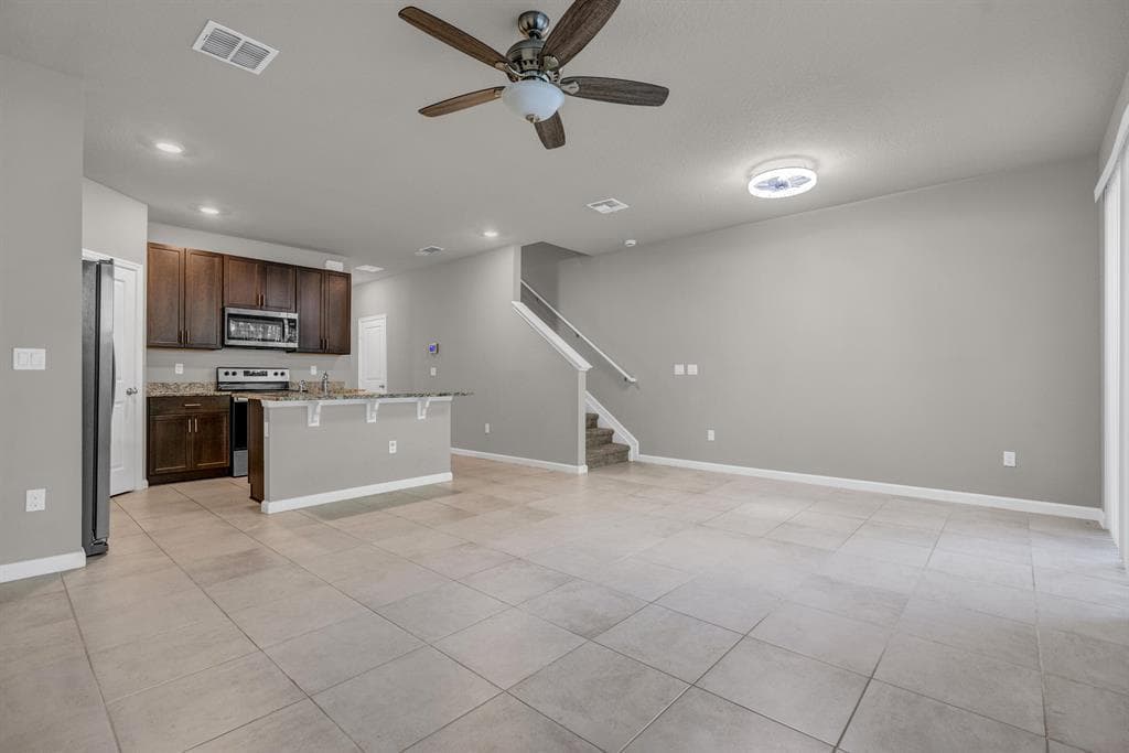 5659 Enclave Drive, Mangonia Park, FL 33407 photo 4
