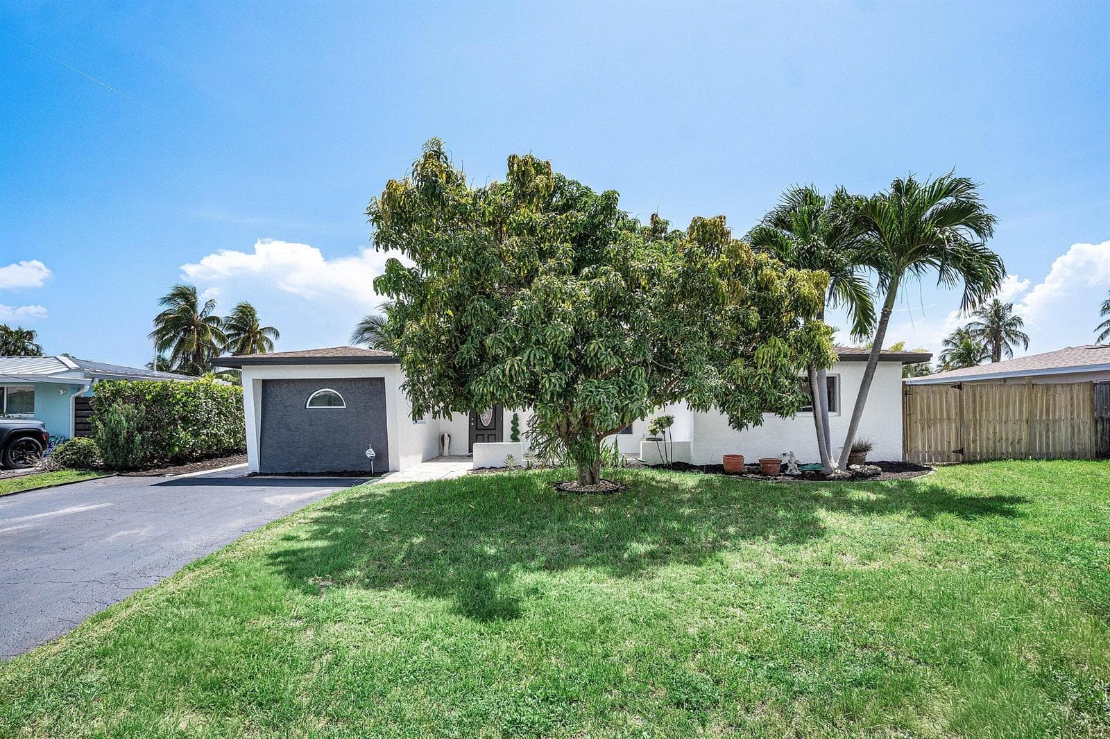 1620 SW 4TH Avenue, Pompano Beach, FL 33060 photo 5
