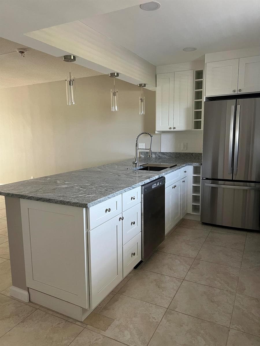230 NE 26th Avenue # 207, Boynton Beach, FL 33435 photo 5