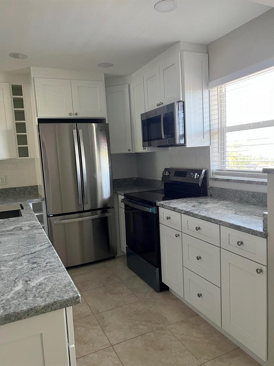 230 NE 26th Avenue # 207, Boynton Beach, FL 33435 photo 4