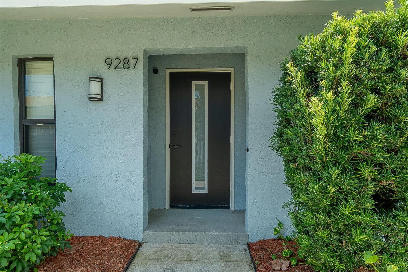 9287 SUNRISE Drive, West Palm Beach, FL 33403 photo 2