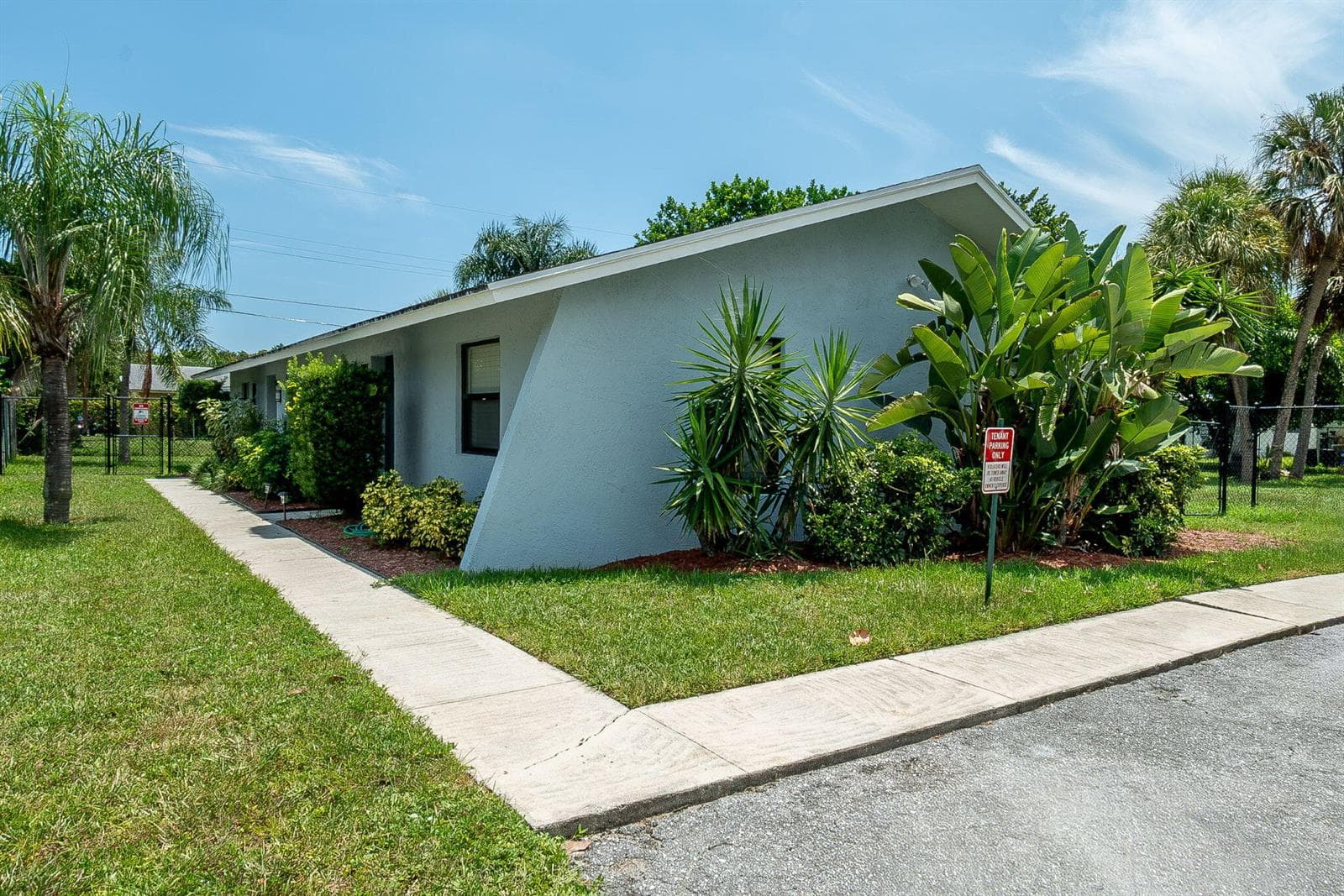 9287 SUNRISE Drive, West Palm Beach, FL 33403 photo 4