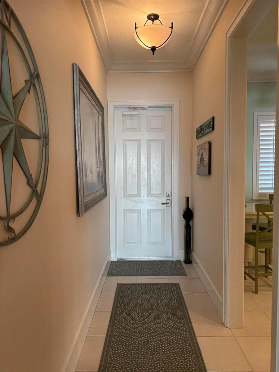 29 HARBOUR ISLE Drive W # 304, Fort Pierce, FL 34949 photo 2