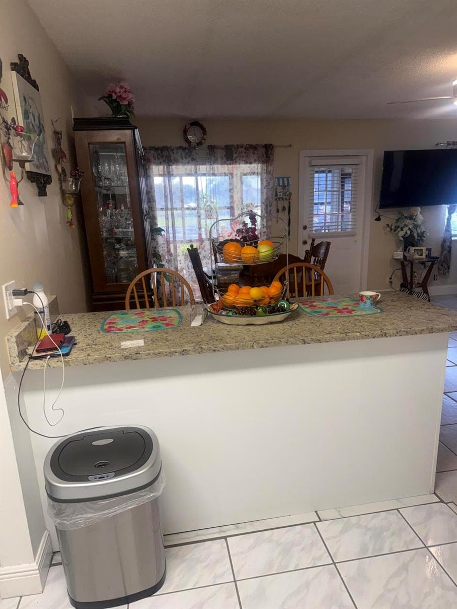 3526 LA PALMAS Court # A-1, FL 33463 photo 4