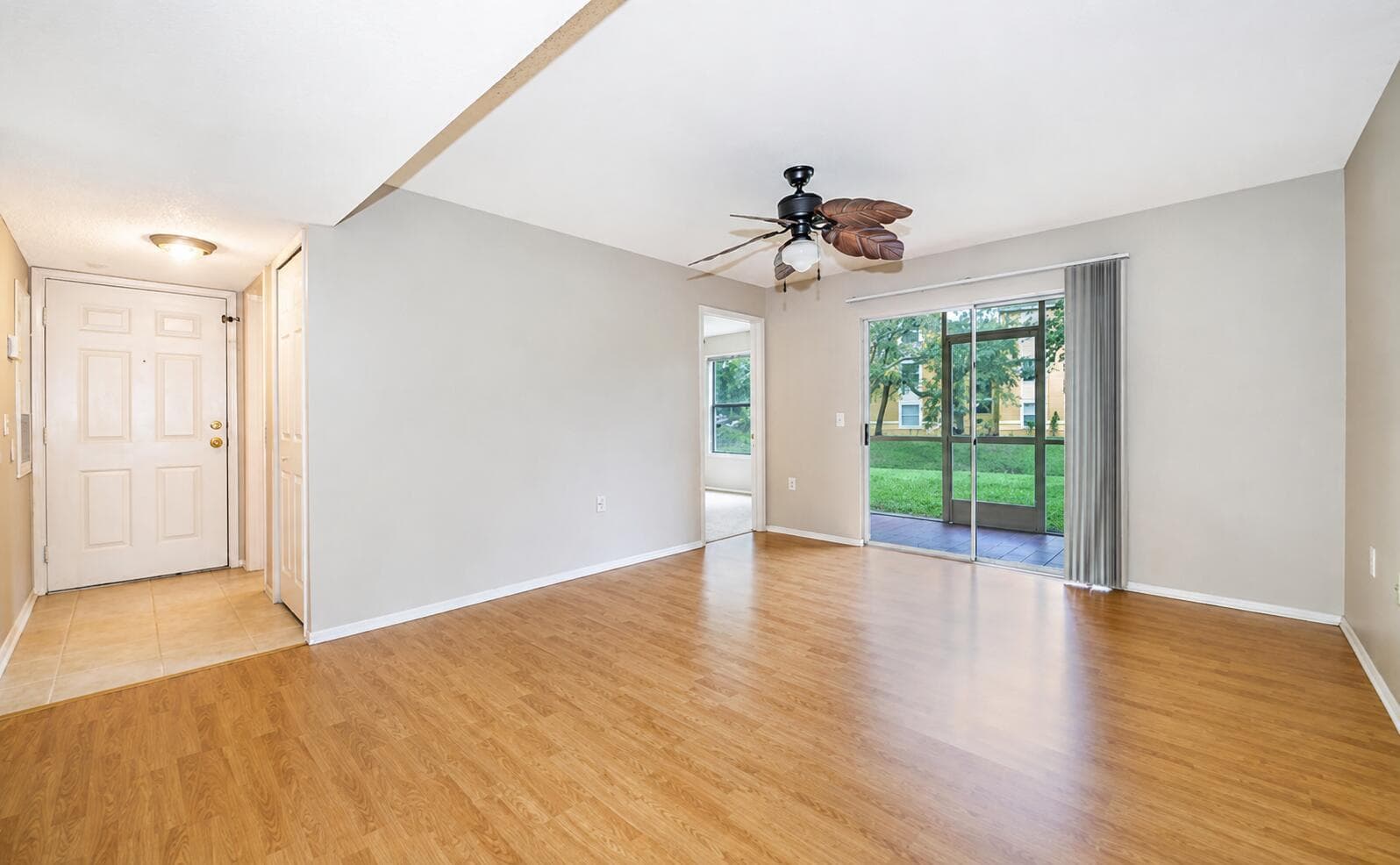5283 IMAGES Circle # 104, Kissimmee, FL 34746 photo 2