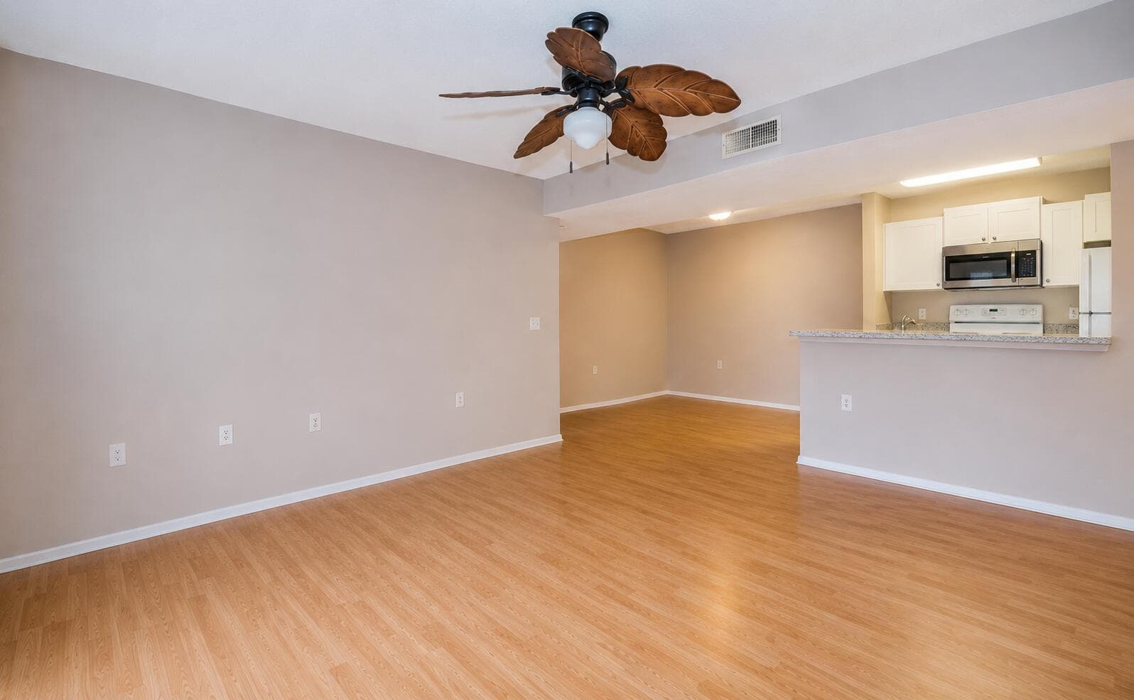 5283 IMAGES Circle # 104, Kissimmee, FL 34746 photo 4
