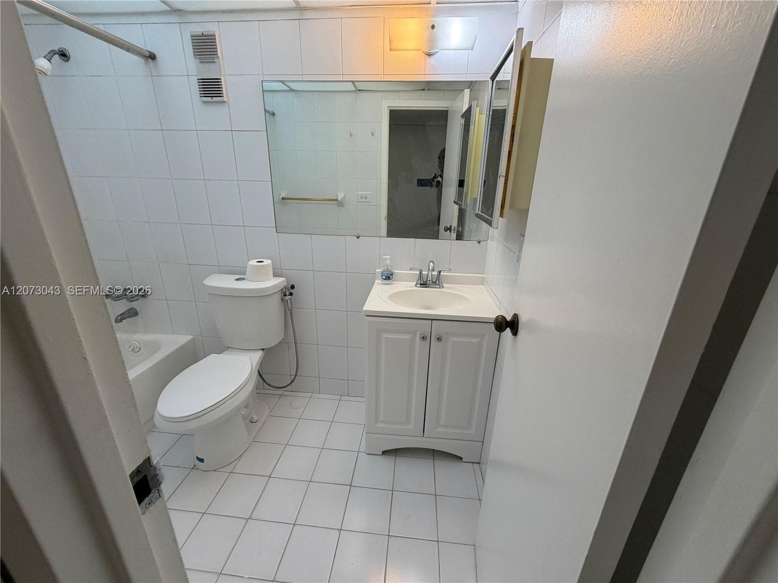 1825 W 44th Pl # 308, Hialeah, FL 33012 photo 5
