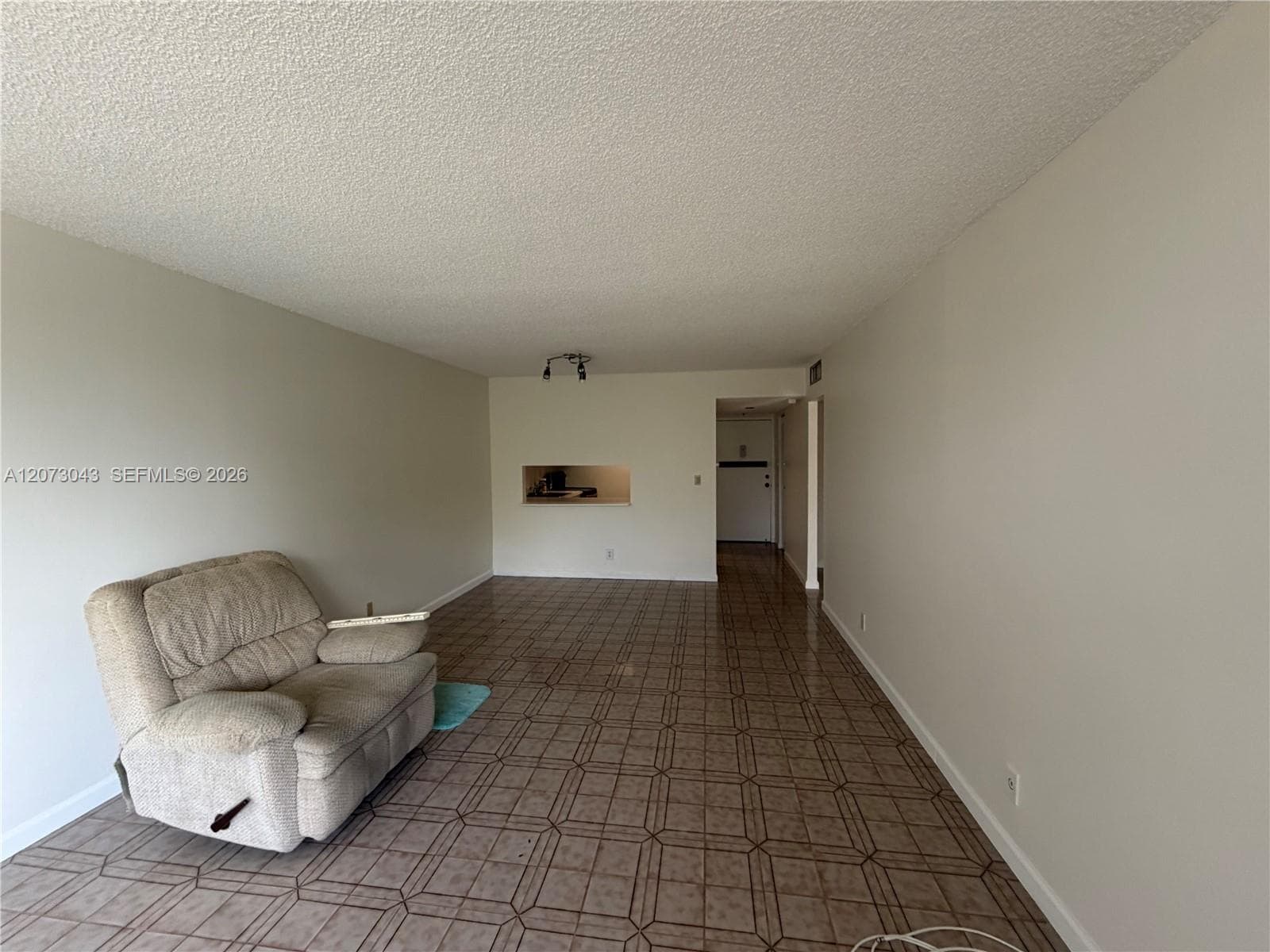 1825 W 44th Pl # 308, Hialeah, FL 33012 photo 4