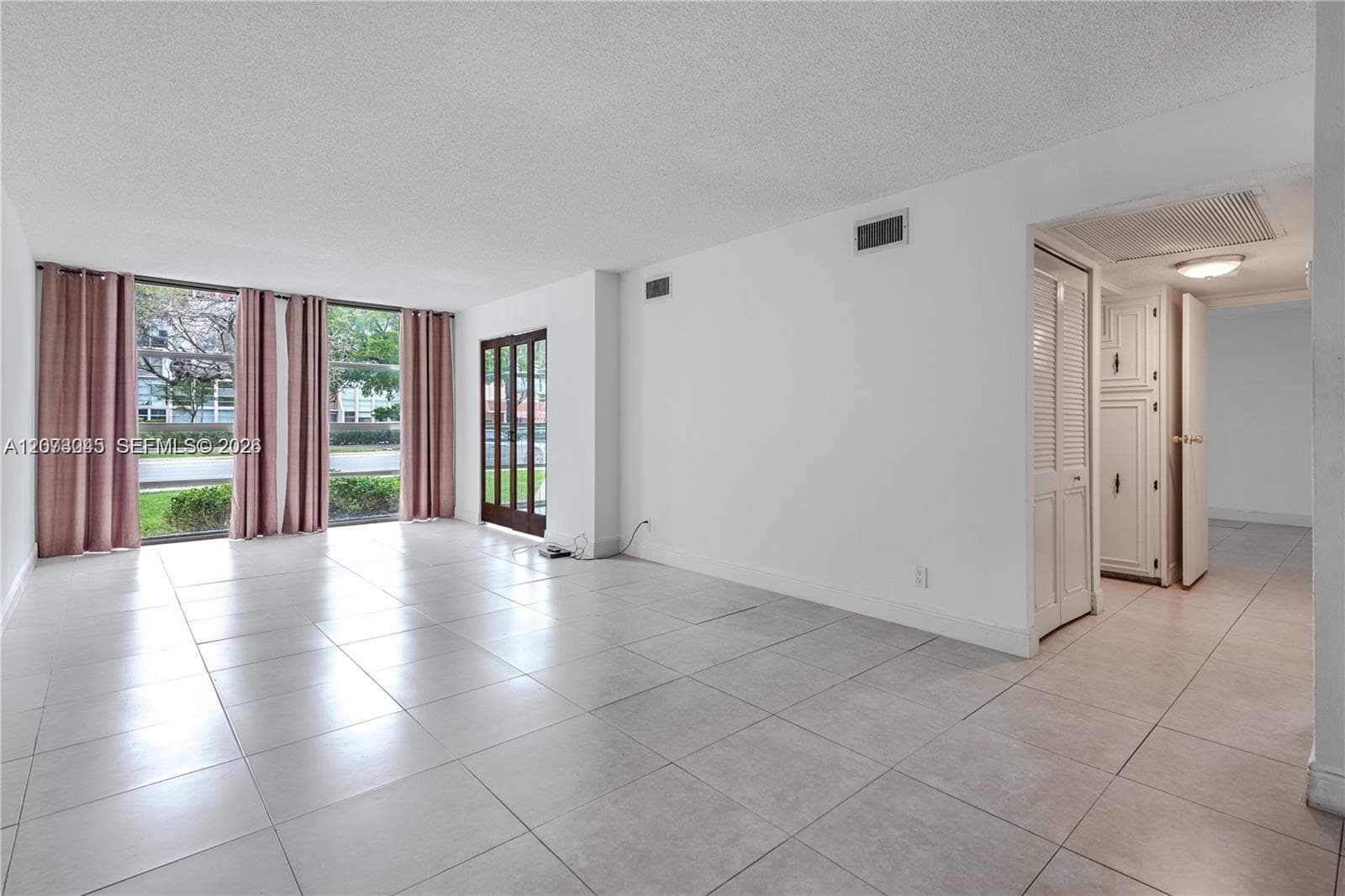 2000 Atlantic Shores Blvd # 107, Hallandale Beach, FL 33009