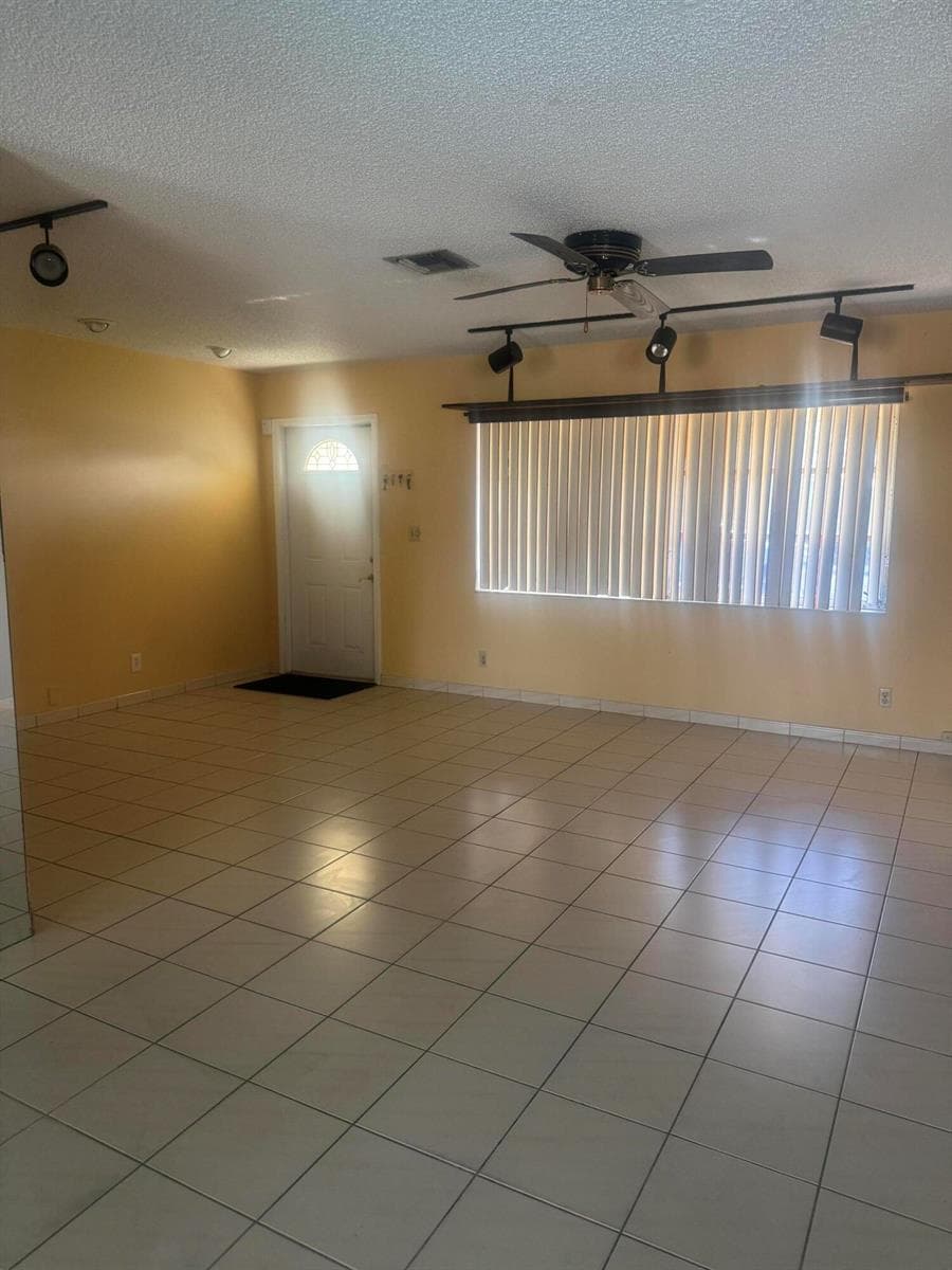 6740 NW 26TH Avenue, Fort Lauderdale, FL 33309 photo 4