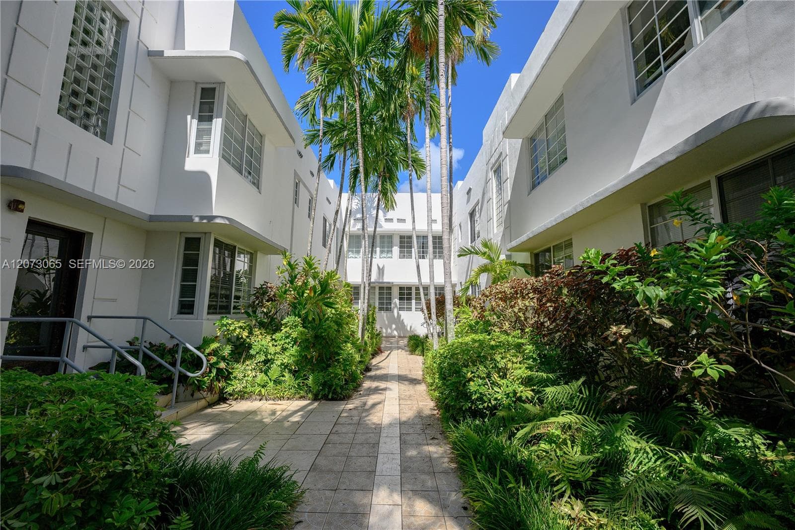 1000 Meridian Ave # 8, Miami Beach, FL 33139