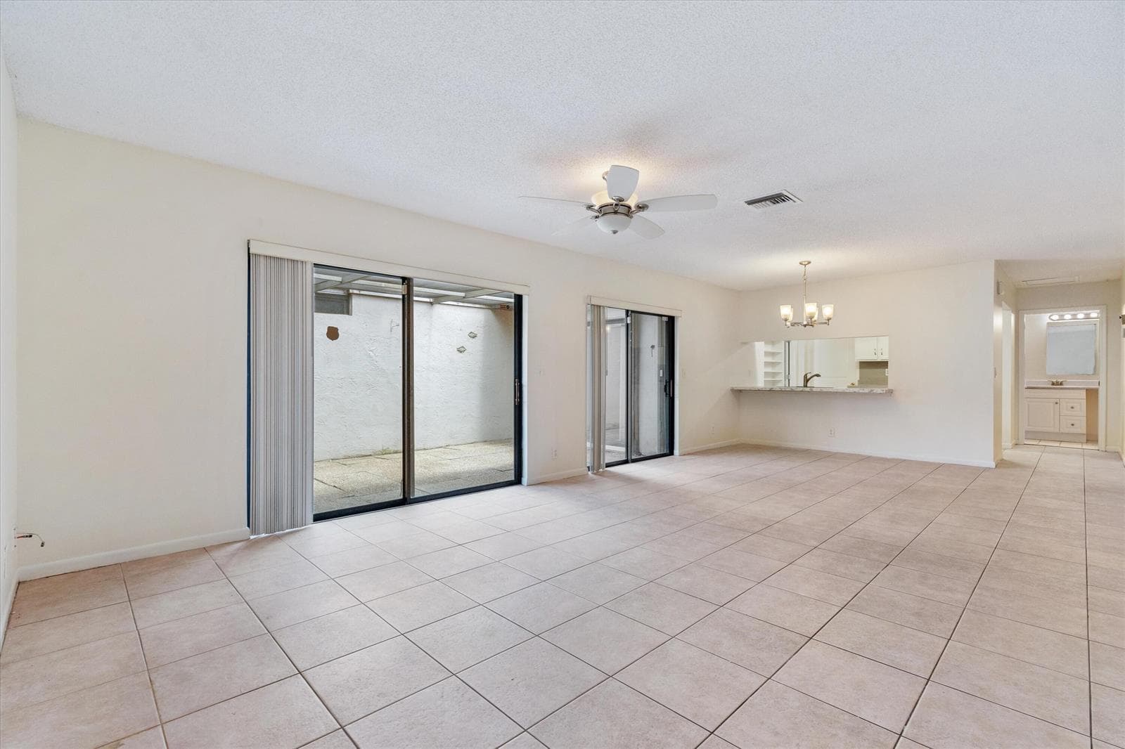 2035 SW 24TH Circle, Boynton Beach, FL 33426 photo 4