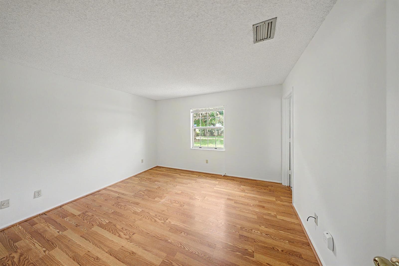 2174 SE Broward Terrace, Port St. Lucie, FL 34952 photo 4