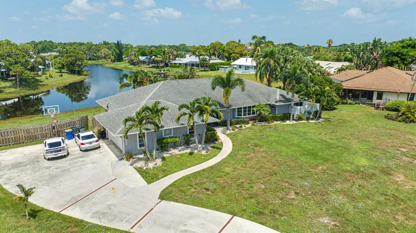 2185 NE Ocapi Court, Jensen Beach, FL 34957 photo 3