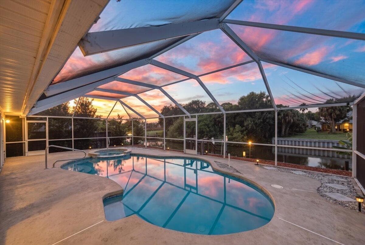 320 NE Surfside Avenue, Port St. Lucie, FL 34983