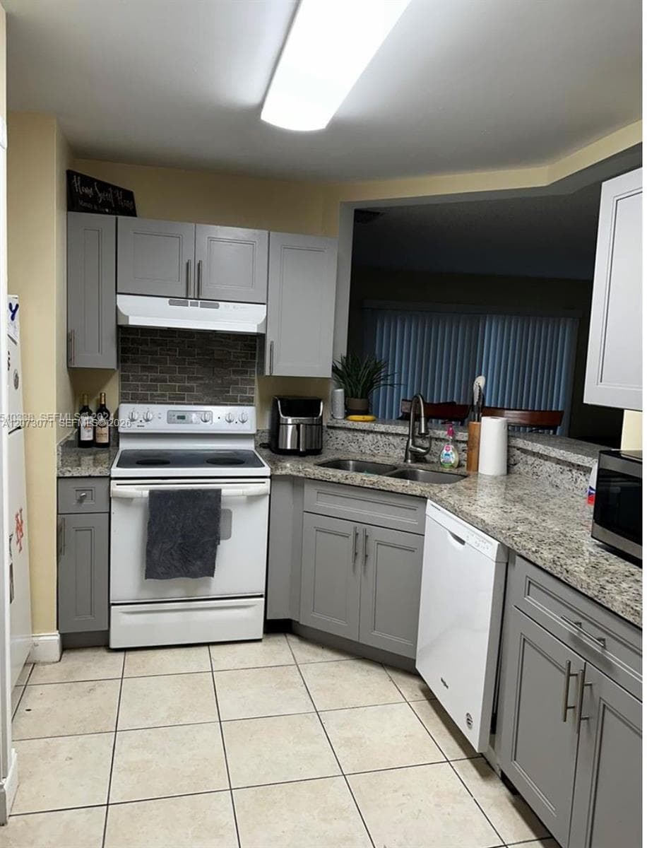 3433 NW 44th St # 105, Oakland Park, FL 33309 photo 4