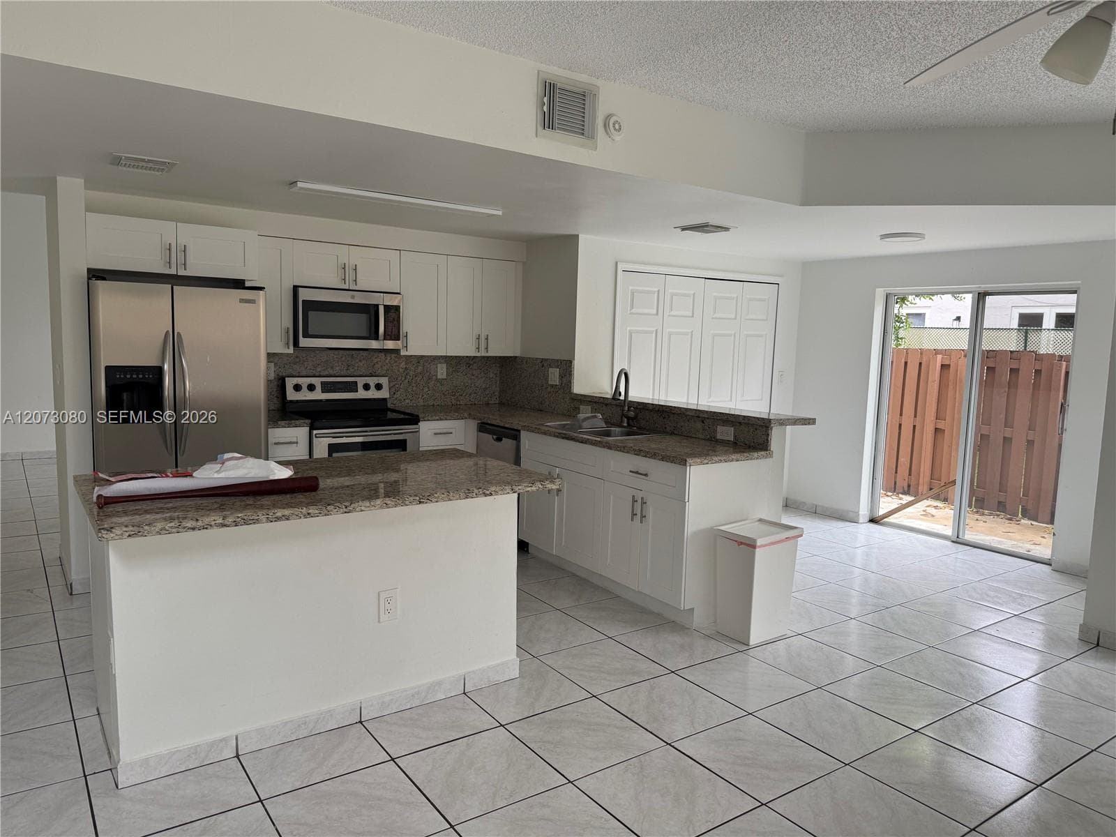 15870 SW 85th Ln # 0, Miami, FL 33193 photo 3