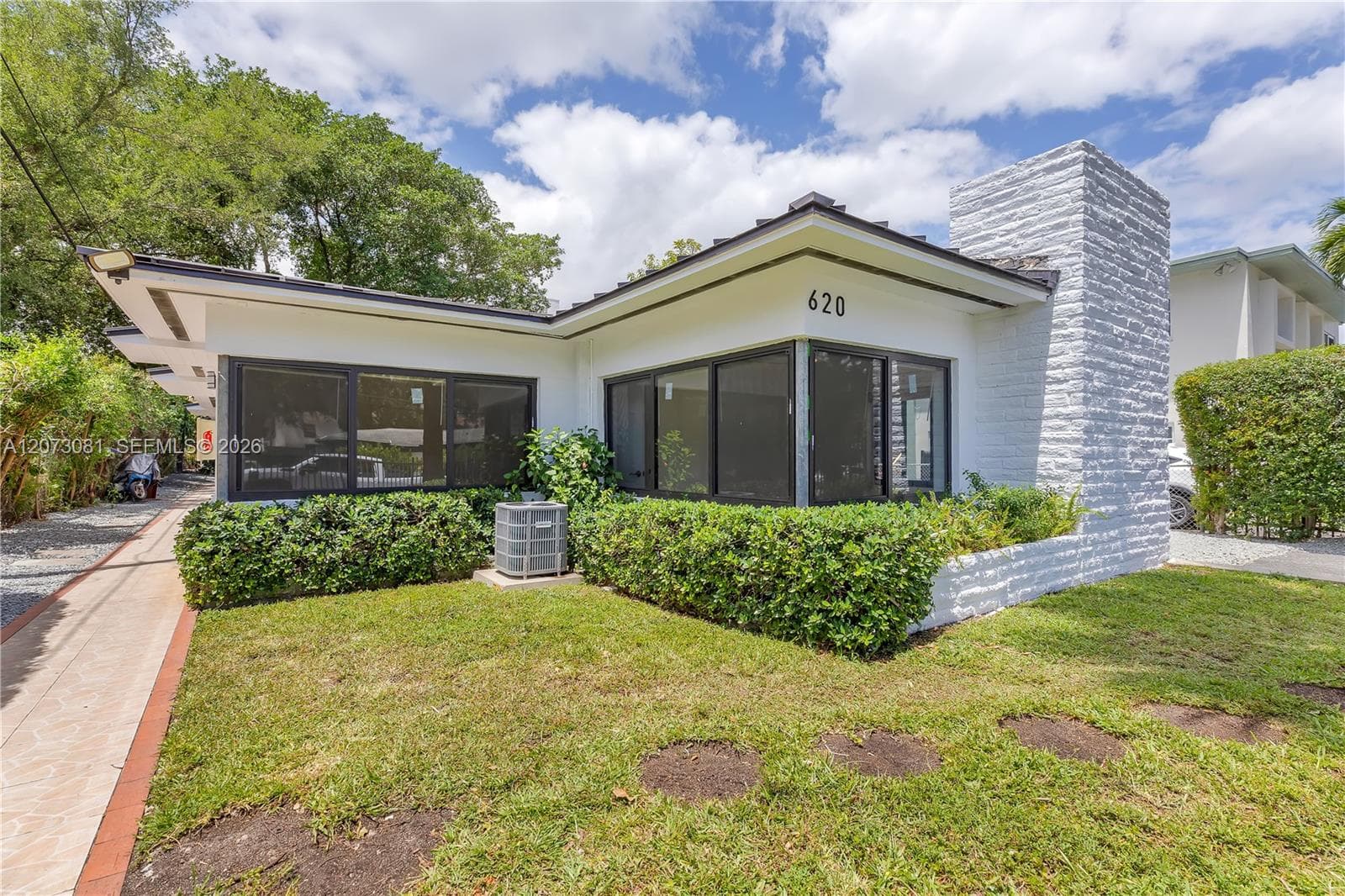 620 SW 6th Ave, Miami, FL 33130 photo 3