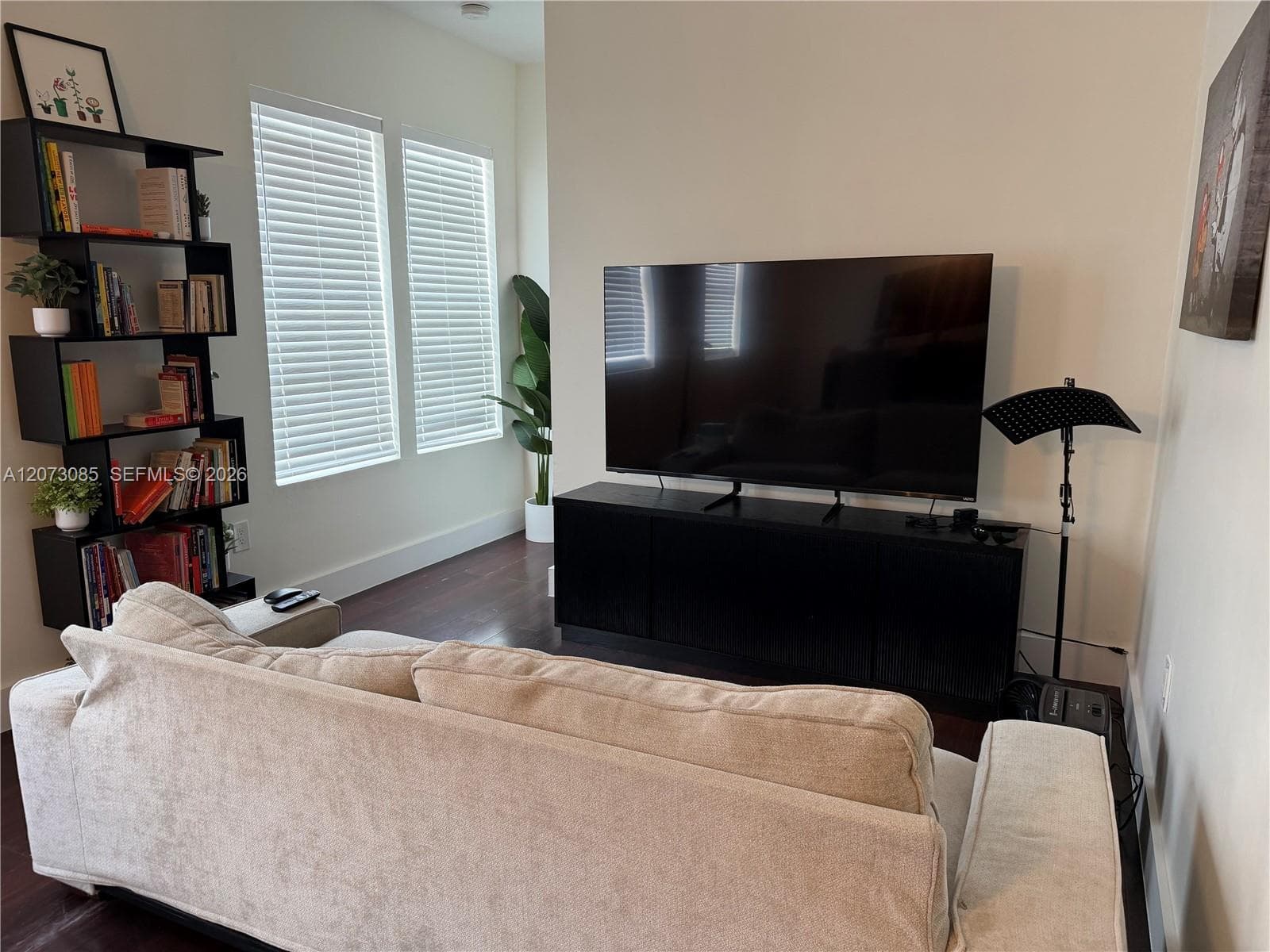 737 Jefferson Ave # 303, Miami Beach, FL 33139 photo 2