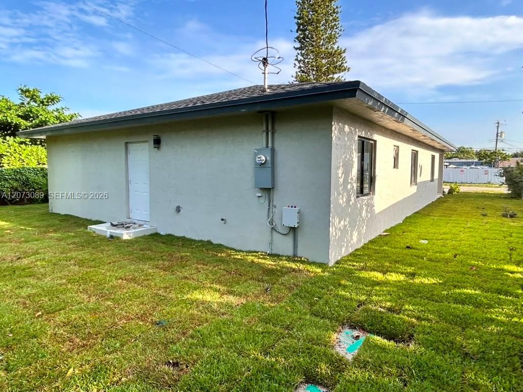 2950 NW 93 ST, Miami, FL 33147 photo 5