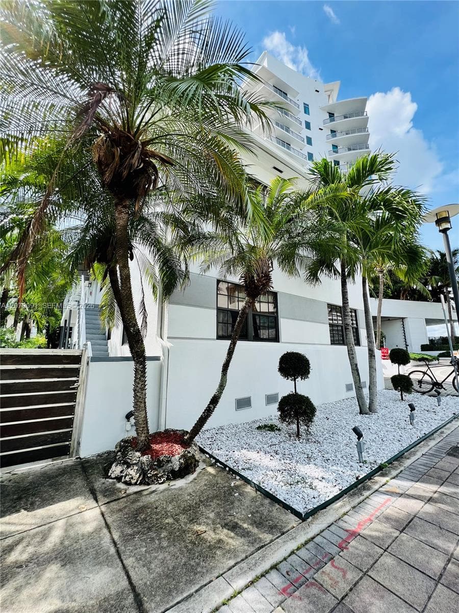 1470 Lincoln Ter # 2, Miami Beach, FL 33139