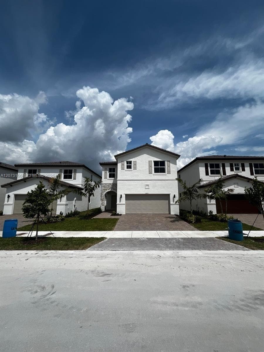 2625 SE 24th Ct, Homestead, FL 33035 photo 2