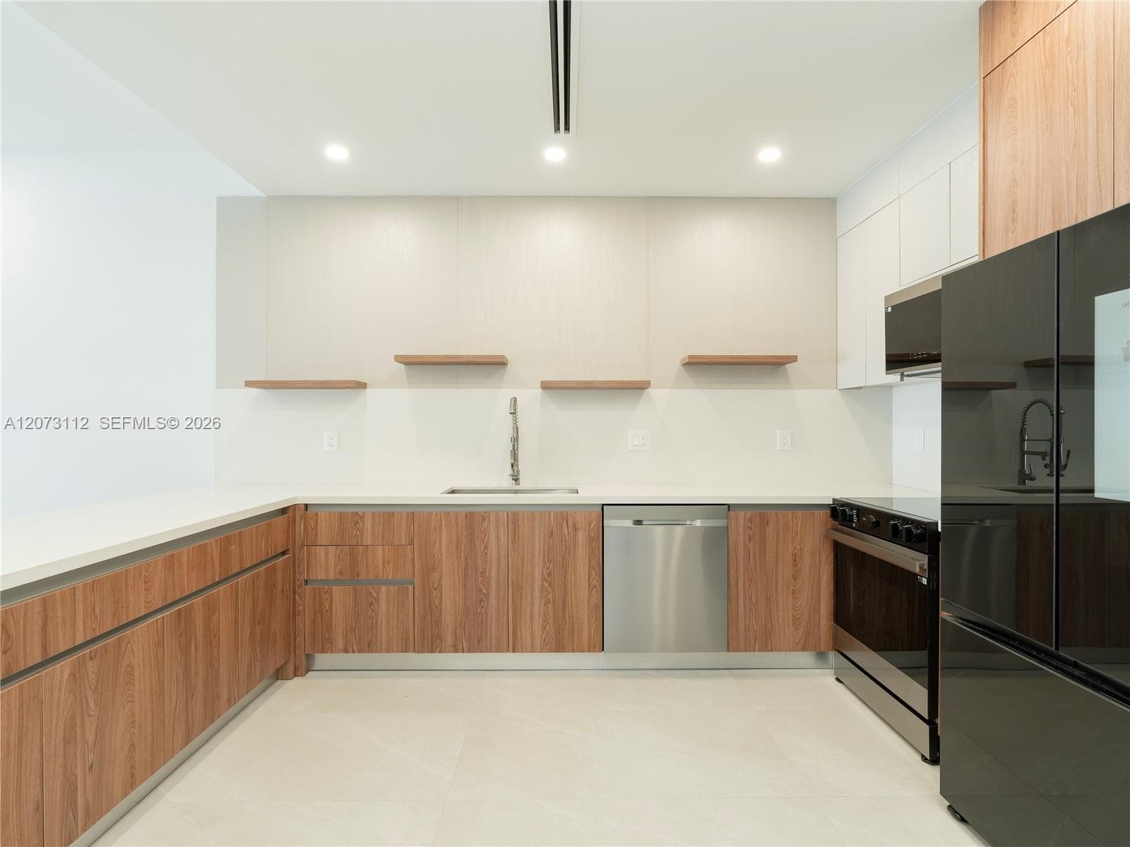 1421 SW 24th Ct # 3, Fort Lauderdale, FL 33315 photo 4