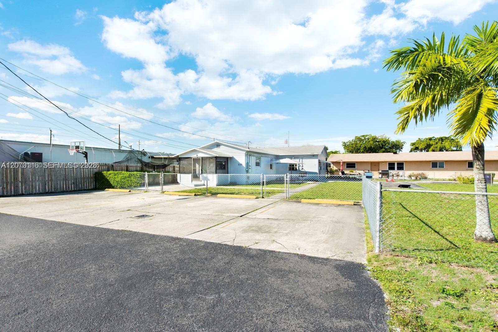 115 SE 2nd St # 2, Hallandale Beach, FL 33009 photo 5