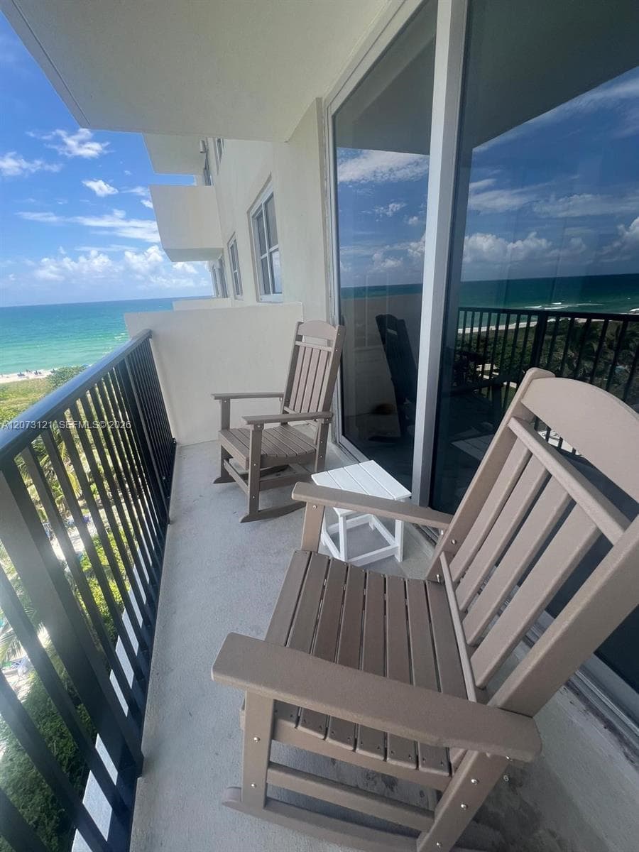 9273 Collins Ave # 606, Surfside, FL 33154 photo 4