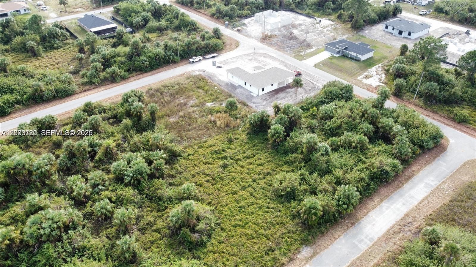 728 Cahn St E, Lehigh Acres, FL 33974
