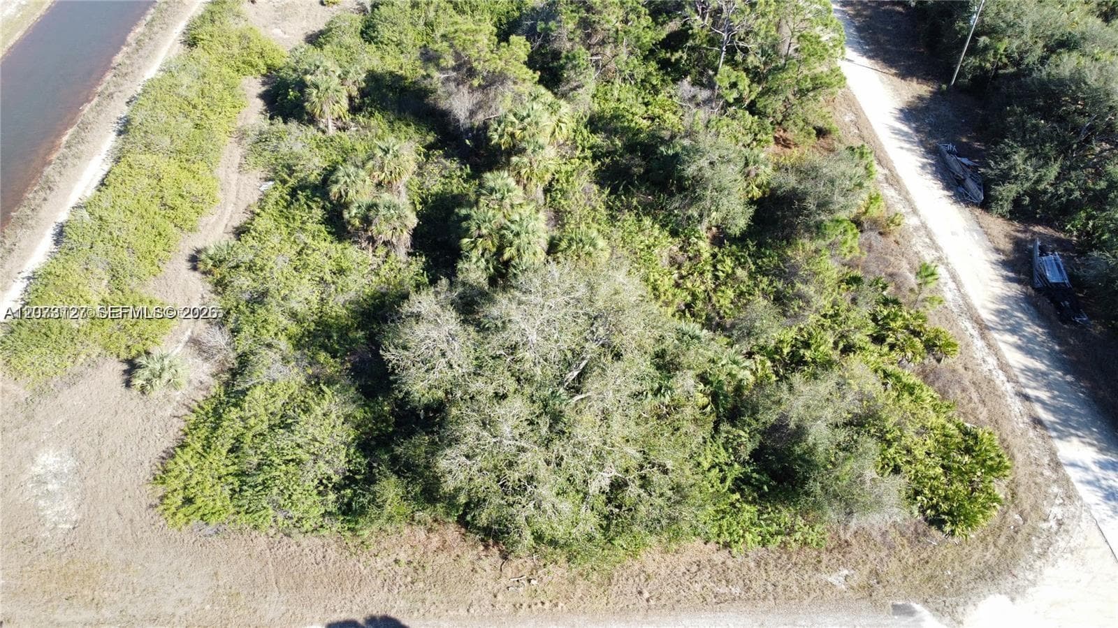 7502 JOAN AVE N, Lehigh Acres, FL 33971 photo 2