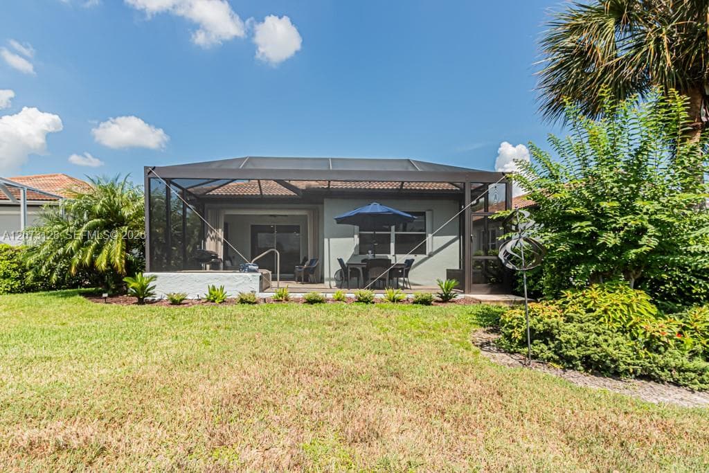 10545 Avila Cir, Fort Myers, FL 33913 photo 5