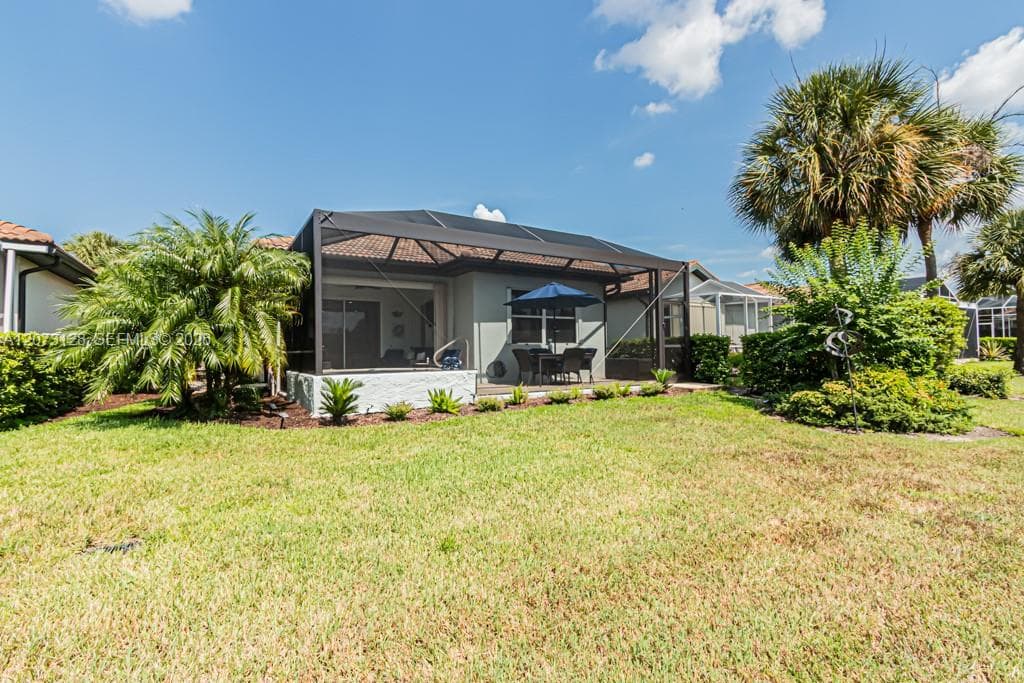10545 Avila Cir, Fort Myers, FL 33913 photo 4