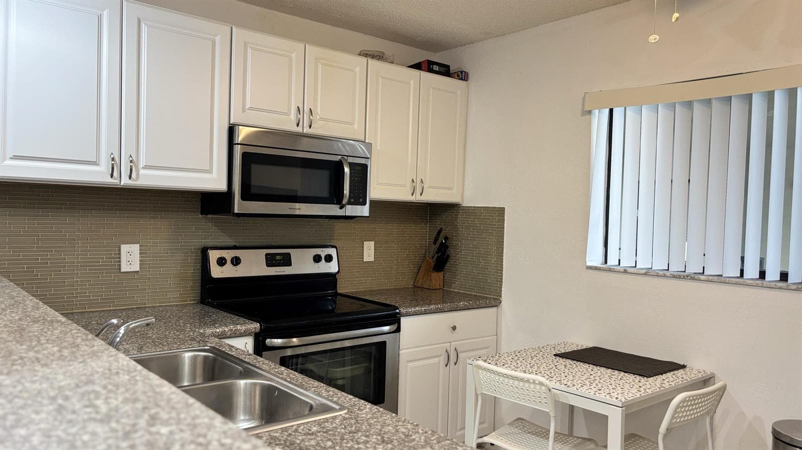 5130 Las Verdes Circle # Apt 313, Delray Beach, FL 33484 photo 4
