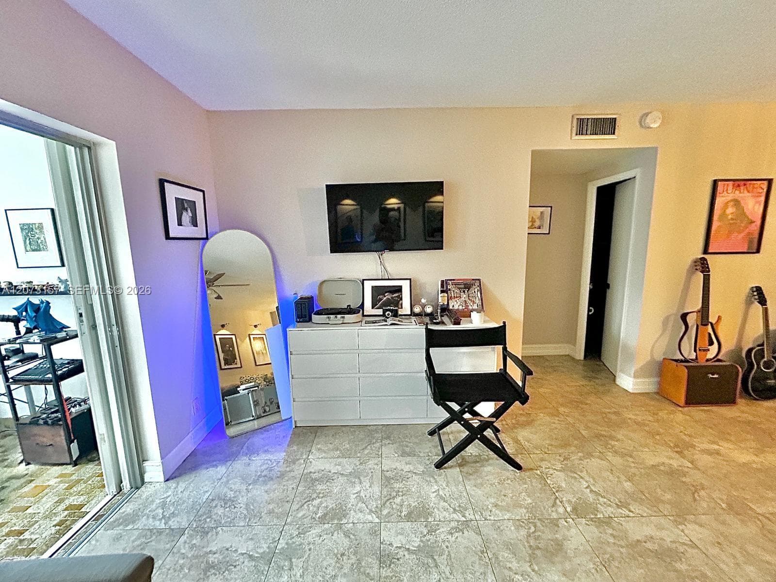 3800 Hillcrest Dr # 315, Hollywood, FL 33021 photo 4