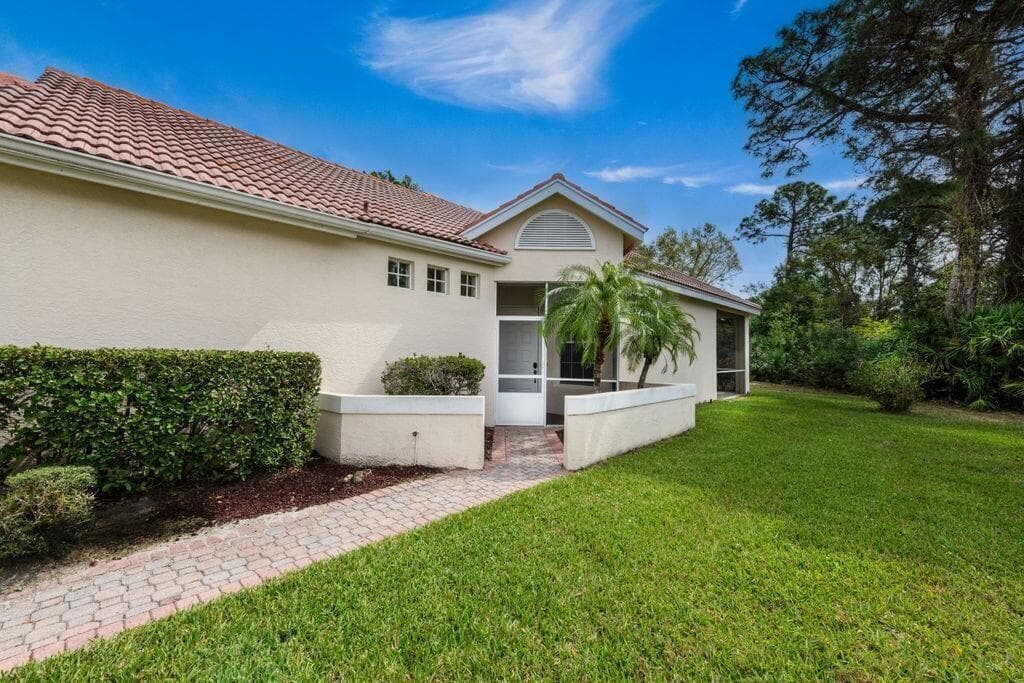 546 SW NEW CASTLE Cove, Port St. Lucie, FL 34986 photo 3