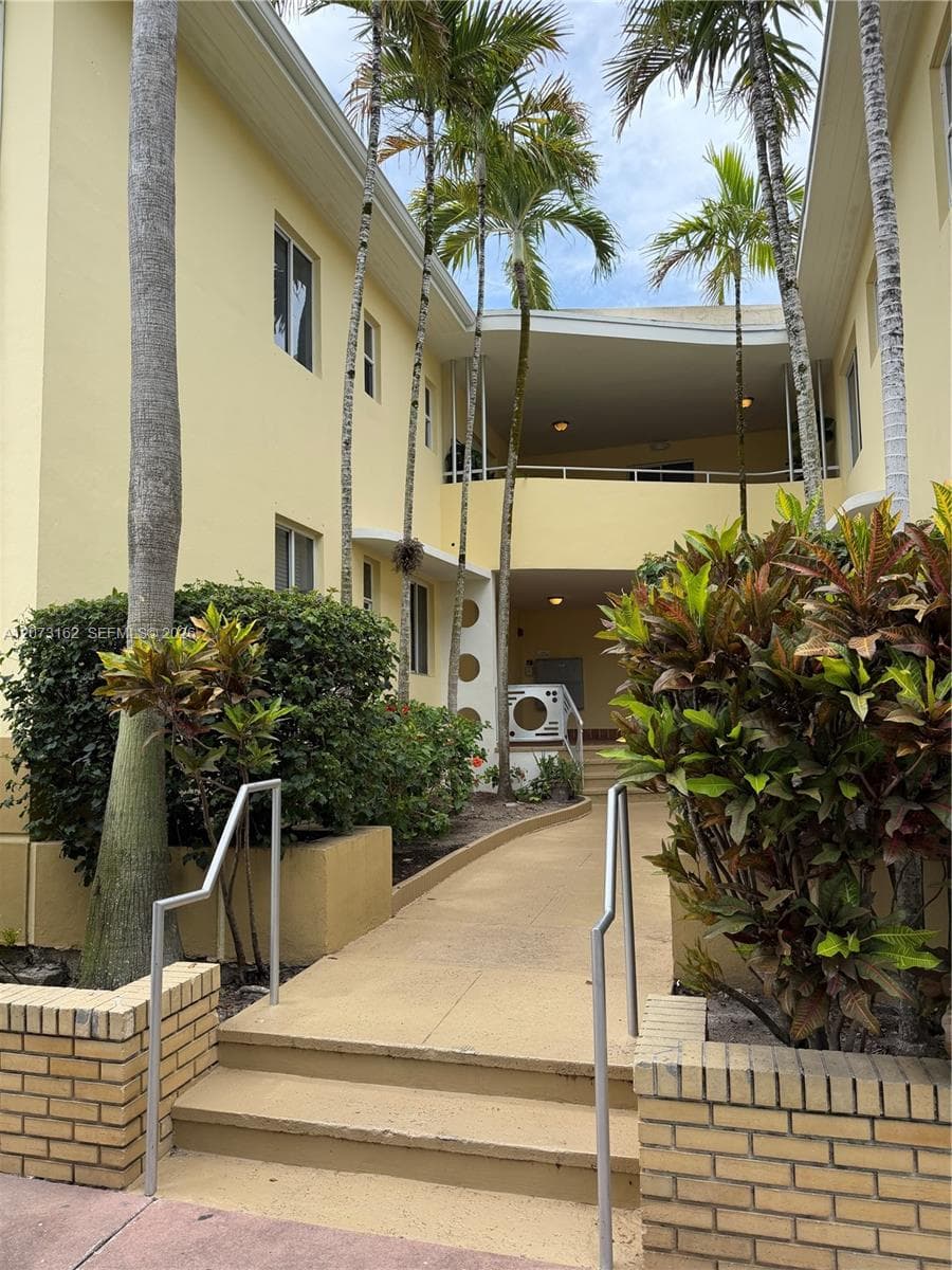 2931 Sheridan Ave # 12, Miami Beach, FL 33140 photo 2