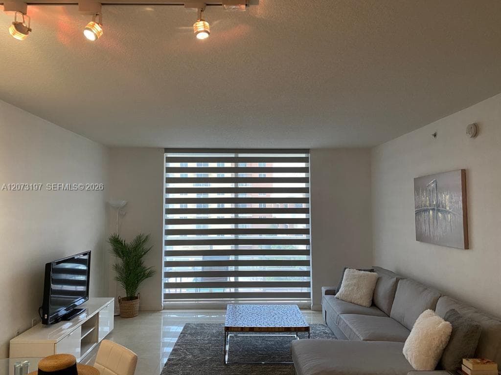 2775 NE 187th St # 419, Aventura, FL 33180 photo 5