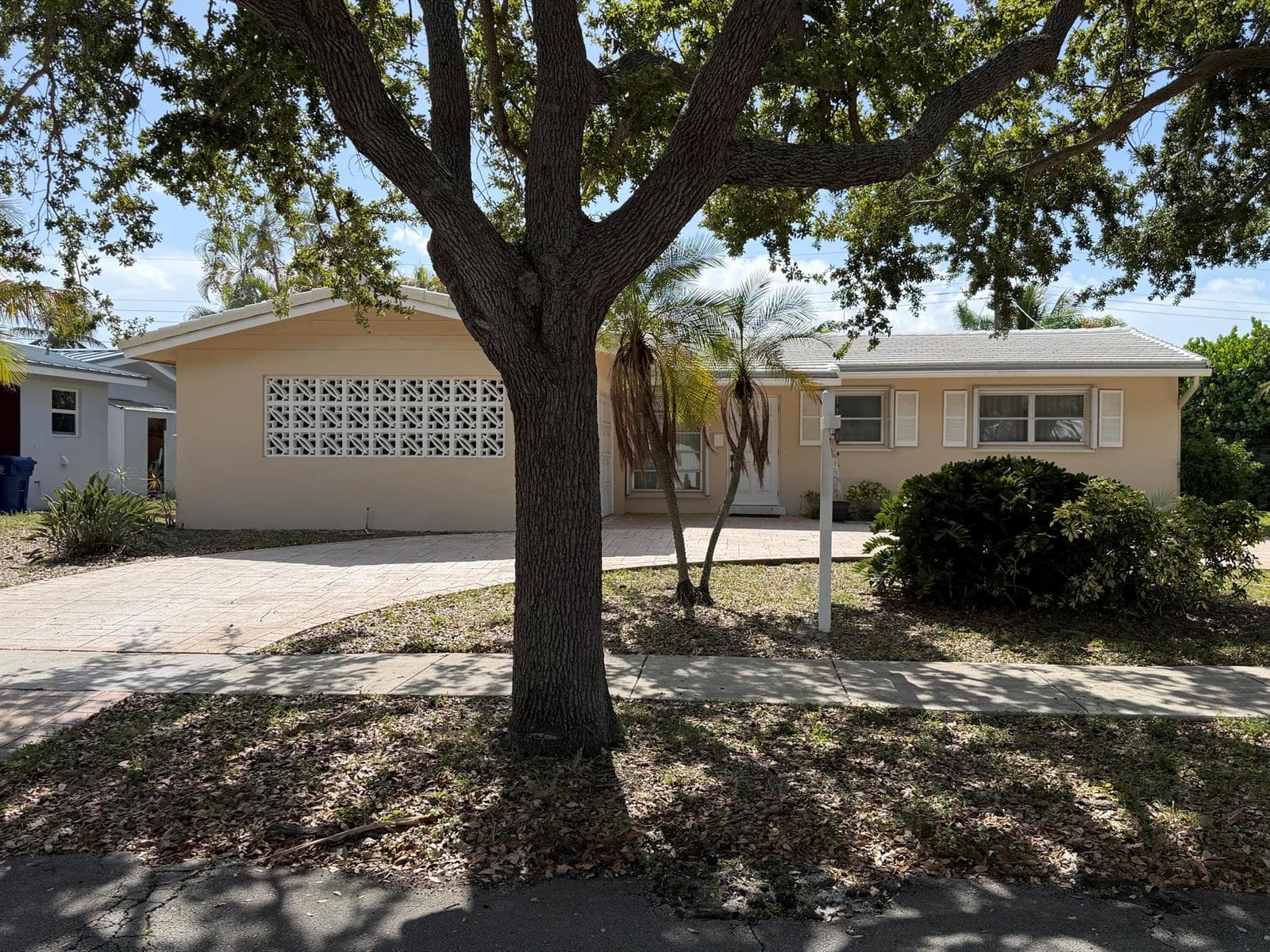 5901 NE 21st Terrace, Fort Lauderdale, FL 33308 photo 2