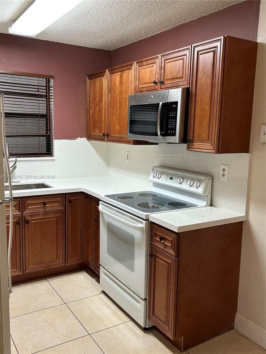 1925 Madison St # 22, Hollywood, FL 33020 photo 4