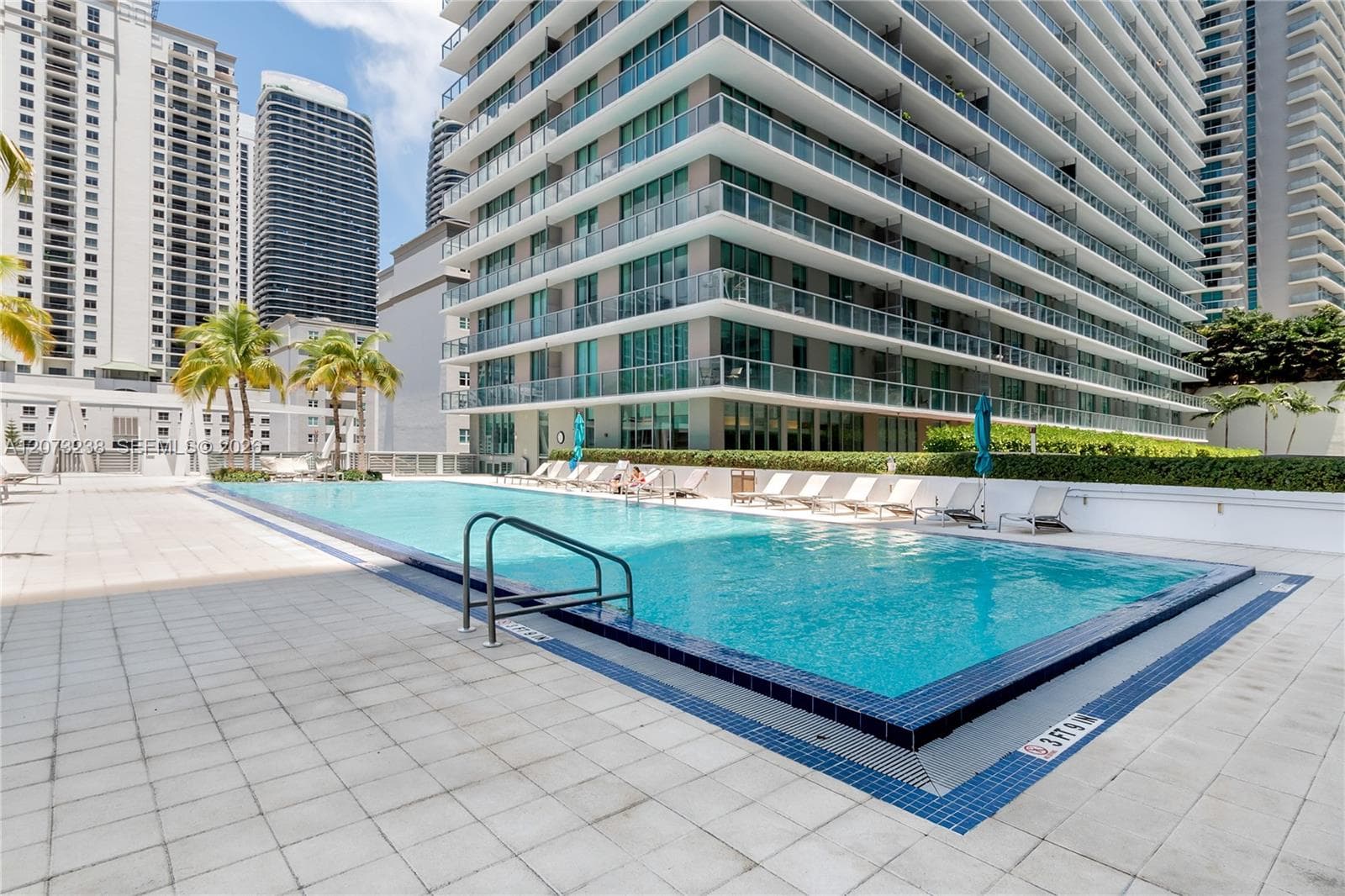 79 SW 12th St # 2602-S, Miami, FL 33130